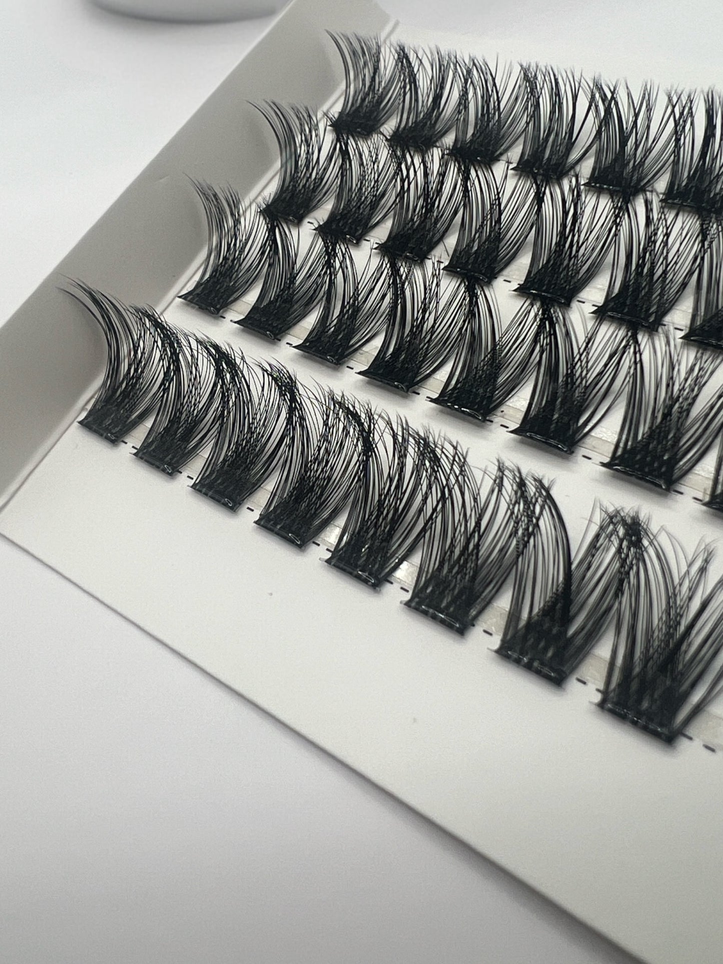 EasyGlam Bold Pre-Glued Lashes