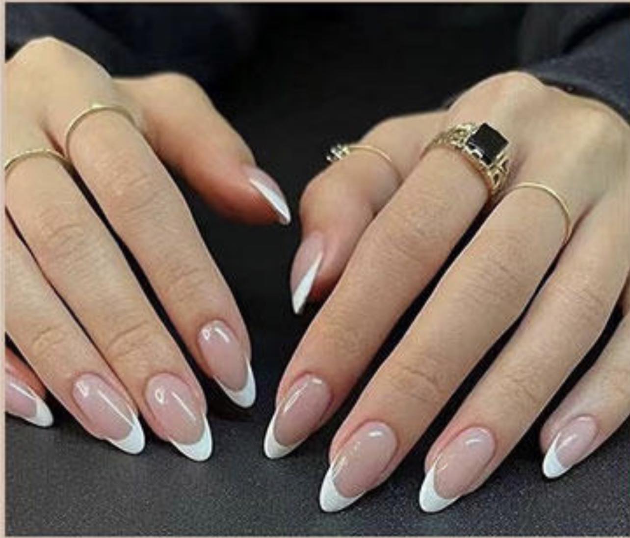 Easy glam Classic French Quick Nails