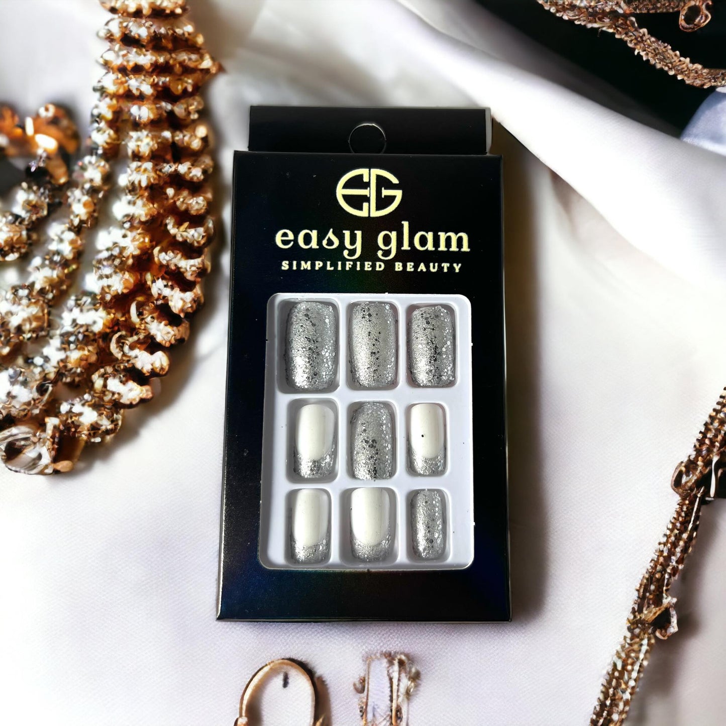 Easy Glam Diamond Dipped Quick Nails