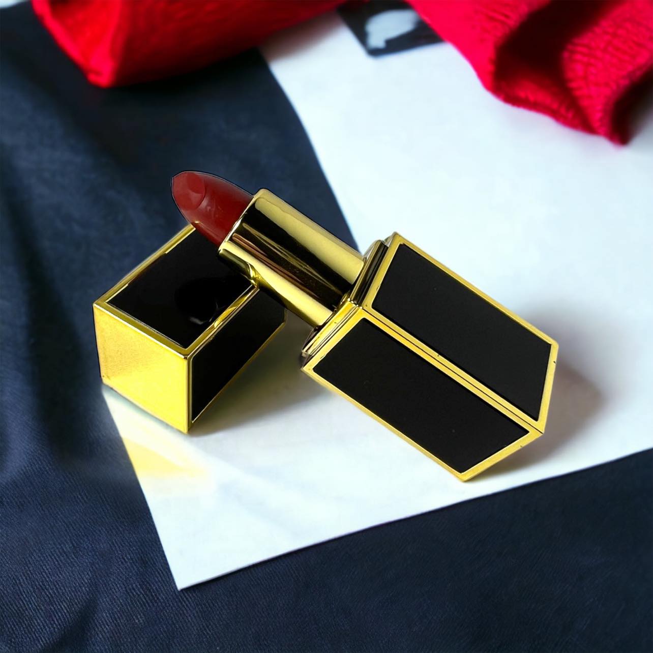 Easy Glam Temptress